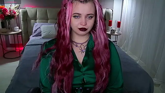 Miss Maya Mils online show from 21, 2, 2025