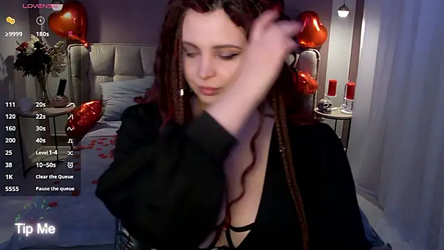 Miss Maya Mils online show from 15, 2, 2026