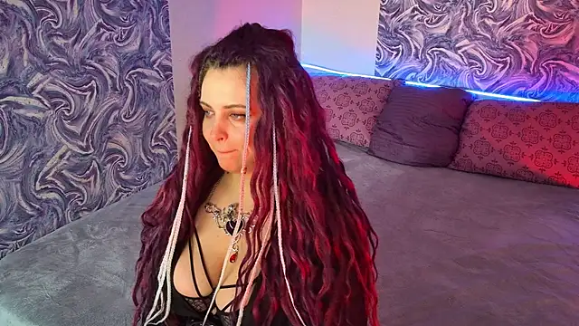 Snapshot of Miss_Maya_Mils chatting on 12, 5, 2026 Miss Maya Mils online show from 12, 5, 2026
