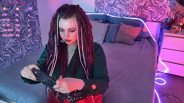 Snapshot of Miss_Maya_Mils chatting on 8, 6, 2026 Miss Maya Mils online show from 8, 6, 2026