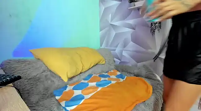 Snapshot of krityn_12 chatting on 15, 3, 2025 krityn 12 online show from 15, 3, 2025