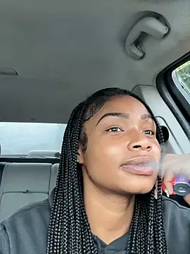skylarrylee online show from 30, 4, 2026