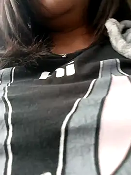 Cristal  04 online show from 4, 10, 2025