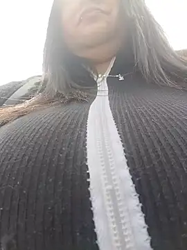Cristal  04 online show from 5, 6, 2026