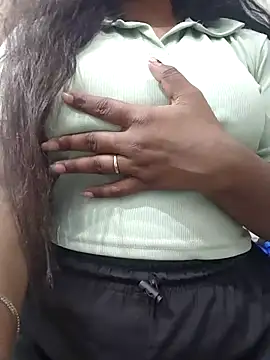 MohiniHott online show from 29, 4, 2026