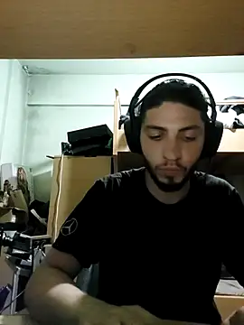 kleineid77 online show from 29, 7, 2026