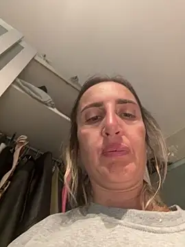 casalinga88 online show from 27, 9, 2025