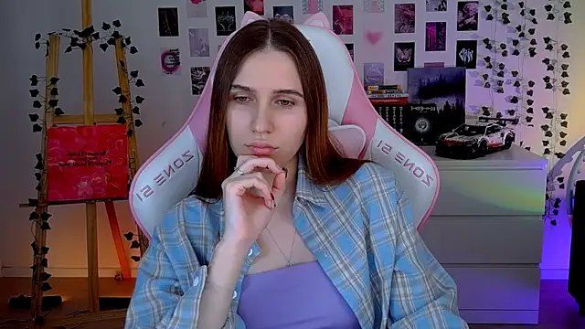 AliceCharmy online show from 14, 9, 2025