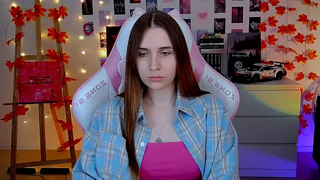 AliceCharmy online show from 9, 11, 2025