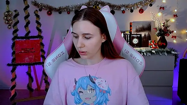 AliceCharmy online show from 5, 12, 2025