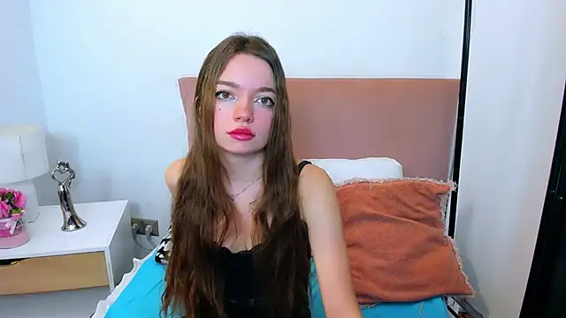 GraceLips online show from 22, 2, 2025