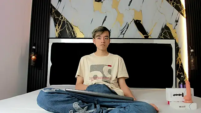 bunny maxi online show from 8, 3, 2025