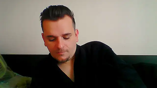 Huge cock22cm online show from 23, 4, 2026