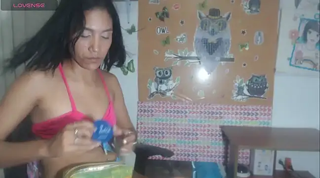 KamileLatinasexy online show from 27, 12, 2024