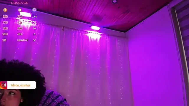 Alice winter  online show from 22, 12, 2024