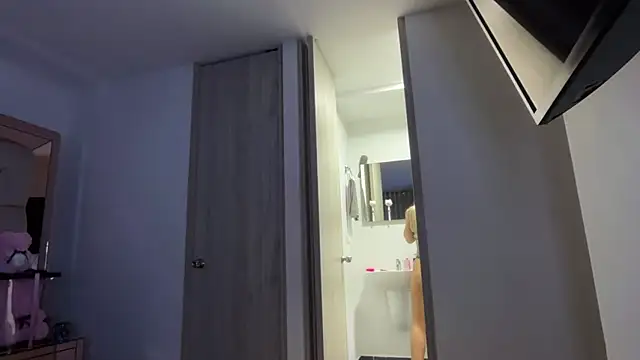 candy-sam28 online show from 28, 4, 2026