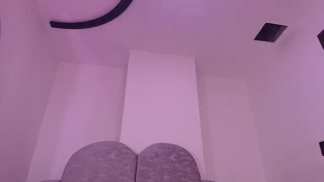 Snapshot of hot_dione chatting on 3, 6, 2026 hot dione online show from 3, 6, 2026