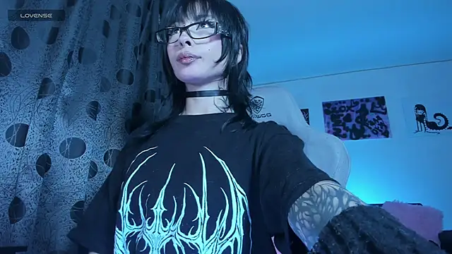 satanbabee online show from 6, 1, 2026