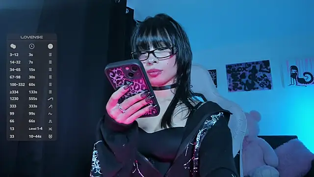 satanbabee online show from 20, 4, 2026