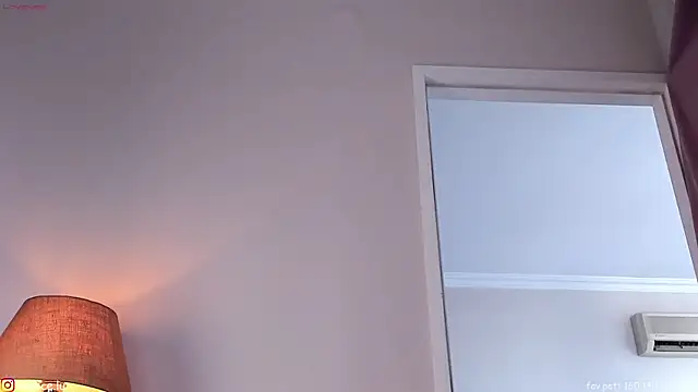 alicelu  online show from 1, 2, 2025