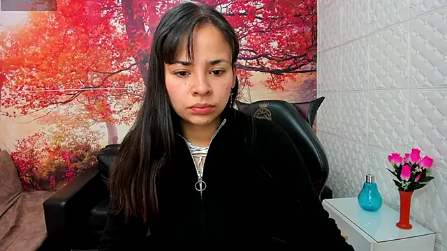 Alessandraa ferri  online show from 25, 1, 2025