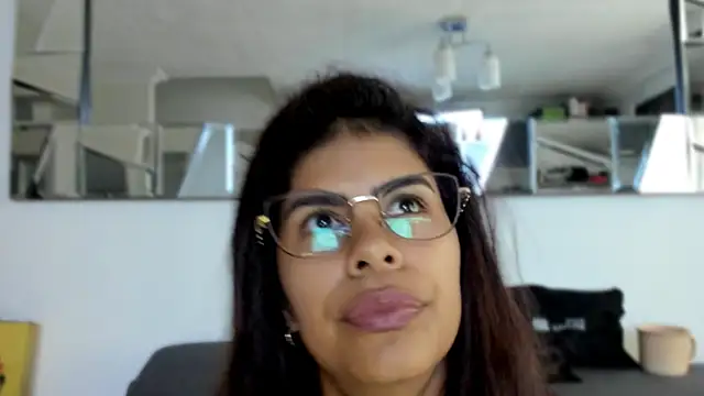 karlina charlotte1 online show from 17, 3, 2025