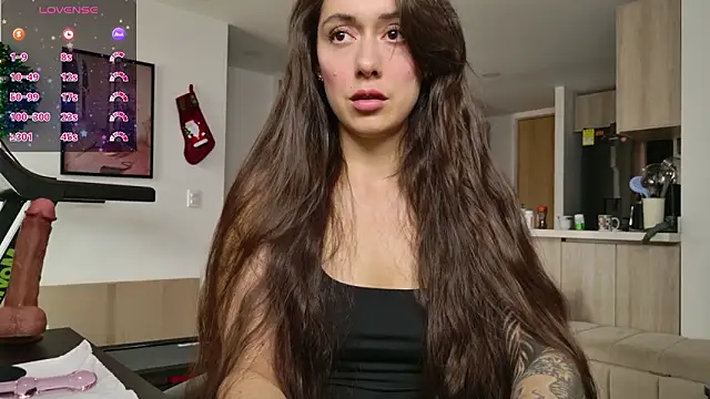 Snapshot of emiliasommer chatting on 17, 2, 2026 emiliasommer online show from 17, 2, 2026