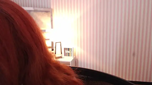 ViioletaMora online show from 9, 3, 2025