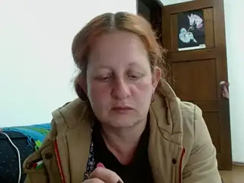 ViioletaMora online show from 17, 10, 2025