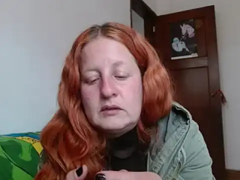 ViioletaMora online show from 18, 10, 2025