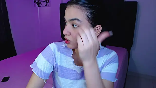 Snapshot of Ariel_Zeo1 chatting on 25, 5, 2026 Ariel Zeo1 online show from 25, 5, 2026