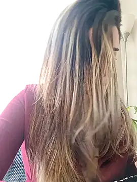 Snapshot of maliciaworld chatting on 4, 2, 2025 maliciaworld online show from 4, 2, 2025