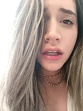 Snapshot of maliciaworld chatting on 22, 2, 2025 maliciaworld online show from 22, 2, 2025