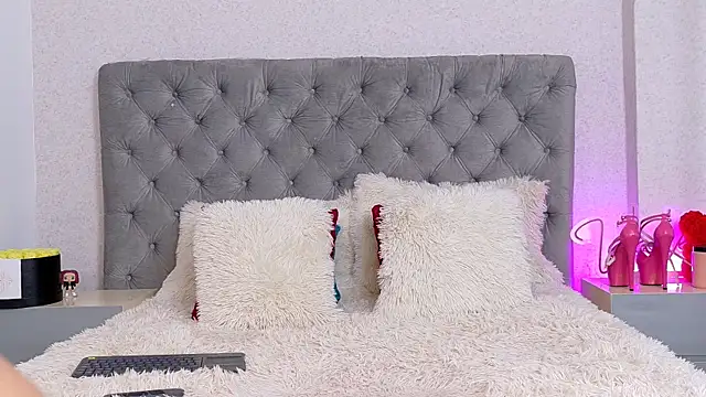 Snapshot of ValeryRossell chatting on 3, 12, 2024 ValeryRossell online show from 3, 12, 2024