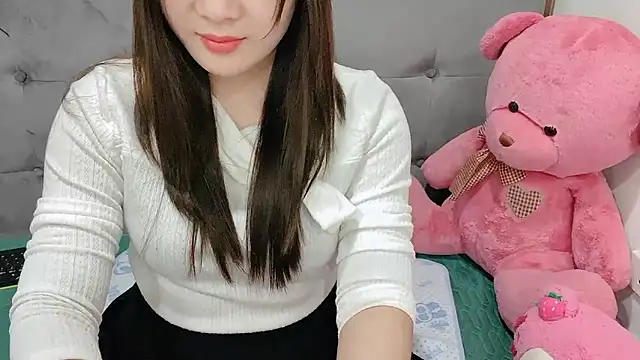 Funikio online show from 10, 3, 2025