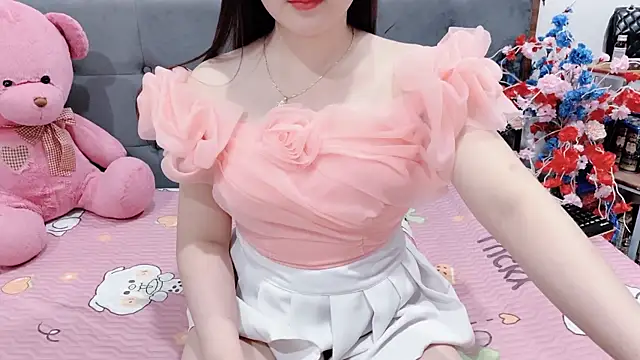 Funikio online show from 23, 4, 2026