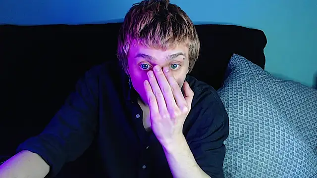 axxxturel online show from 25, 12, 2024