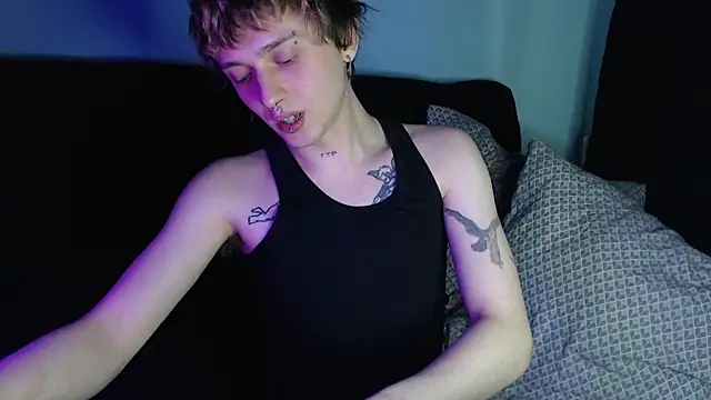 axxxturel online show from 5, 3, 2025