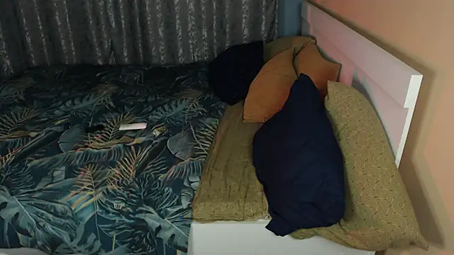 axxxturel online show from 14, 9, 2025