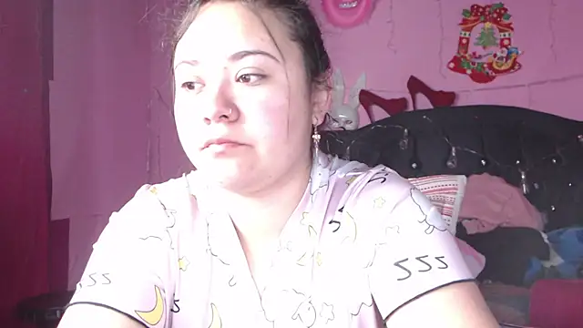 Snapshot of NikkiRous_ chatting on 14, 2, 2025 NikkiRous online show from 14, 2, 2025