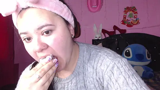 Snapshot of NikkiRous_ chatting on 26, 2, 2025 NikkiRous online show from 26, 2, 2025