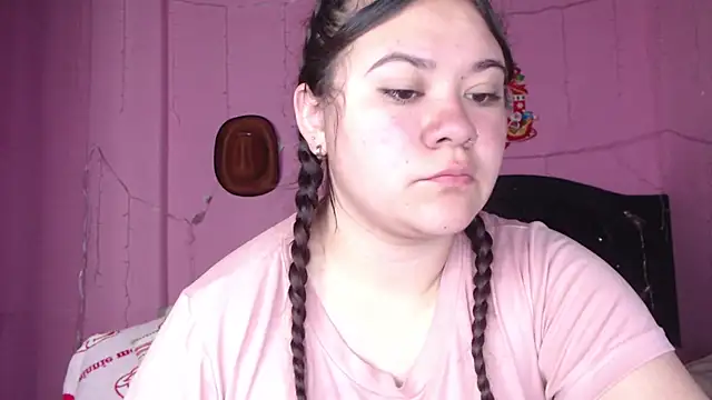 Snapshot of NikkiRous_ chatting on 4, 3, 2025 NikkiRous online show from 4, 3, 2025