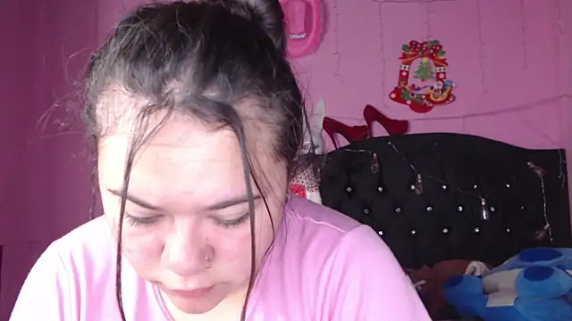 Snapshot of NikkiRous_ chatting on 5, 3, 2025 NikkiRous online show from 5, 3, 2025