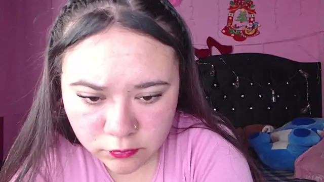 Snapshot of NikkiRous_ chatting on 5, 3, 2025 NikkiRous online show from 5, 3, 2025