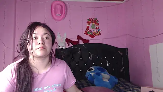 Snapshot of NikkiRous_ chatting on 14, 3, 2025 NikkiRous online show from 14, 3, 2025