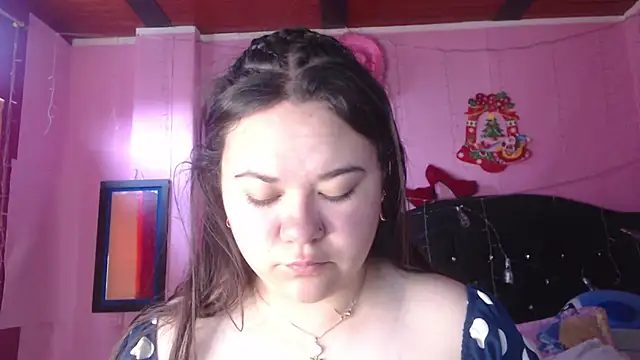 Snapshot of NikkiRous_ chatting on 11, 9, 2025 NikkiRous online show from 11, 9, 2025