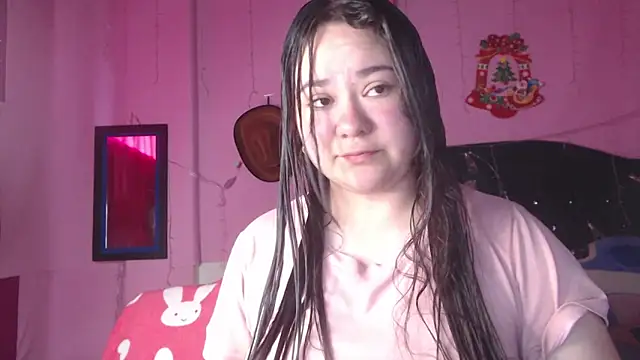 Snapshot of NikkiRous_ chatting on 12, 10, 2025 NikkiRous online show from 12, 10, 2025