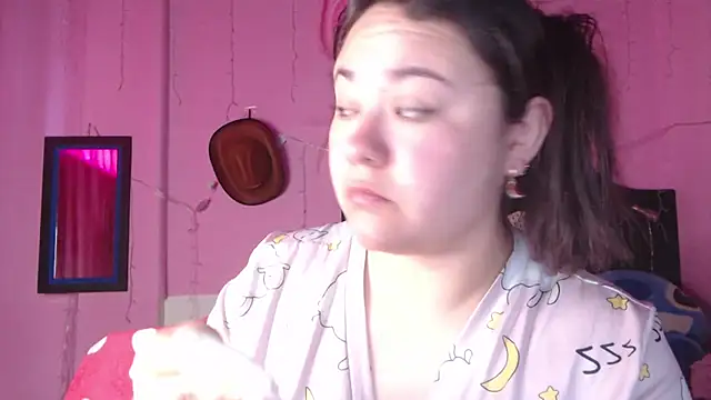 Snapshot of NikkiRous_ chatting on 15, 10, 2025 NikkiRous online show from 15, 10, 2025