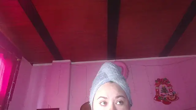 Snapshot of NikkiRous_ chatting on 22, 10, 2025 NikkiRous online show from 22, 10, 2025