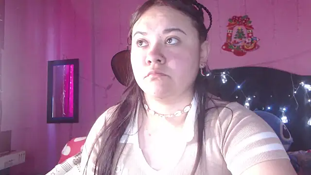 Snapshot of NikkiRous_ chatting on 12, 11, 2025 NikkiRous online show from 12, 11, 2025